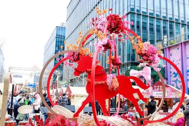 足不出“沪”看世界,浦东新区迎新健康走活动在前滩举行-三林塘