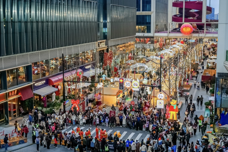 一条限时步行街，如何“走”出滨江消费新场景？-三林塘