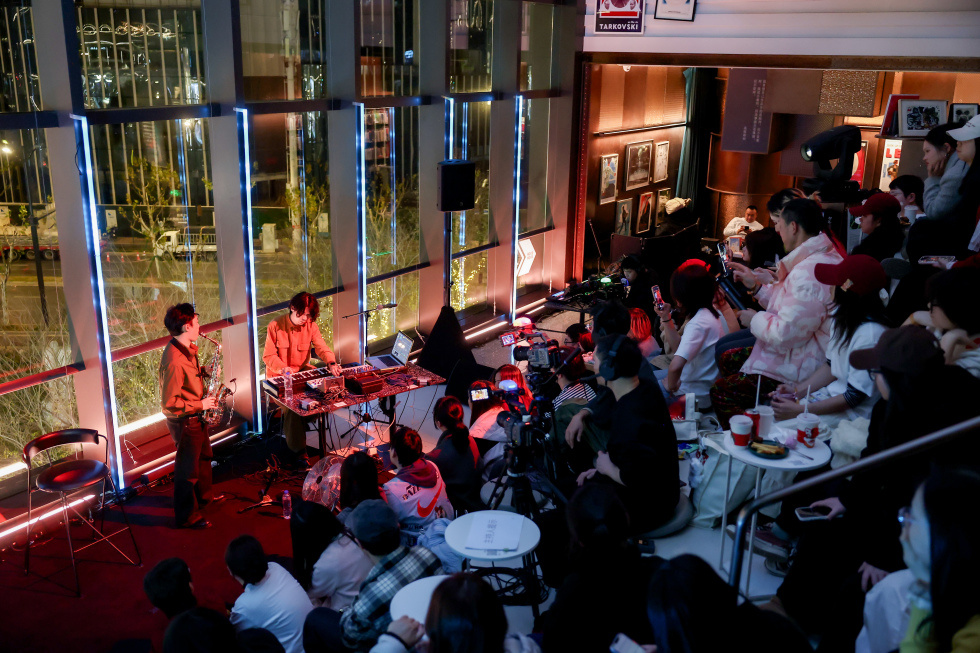 图片[2]-新店引客流、音乐暖岁末，前滩太古里点亮新年消费-三林塘