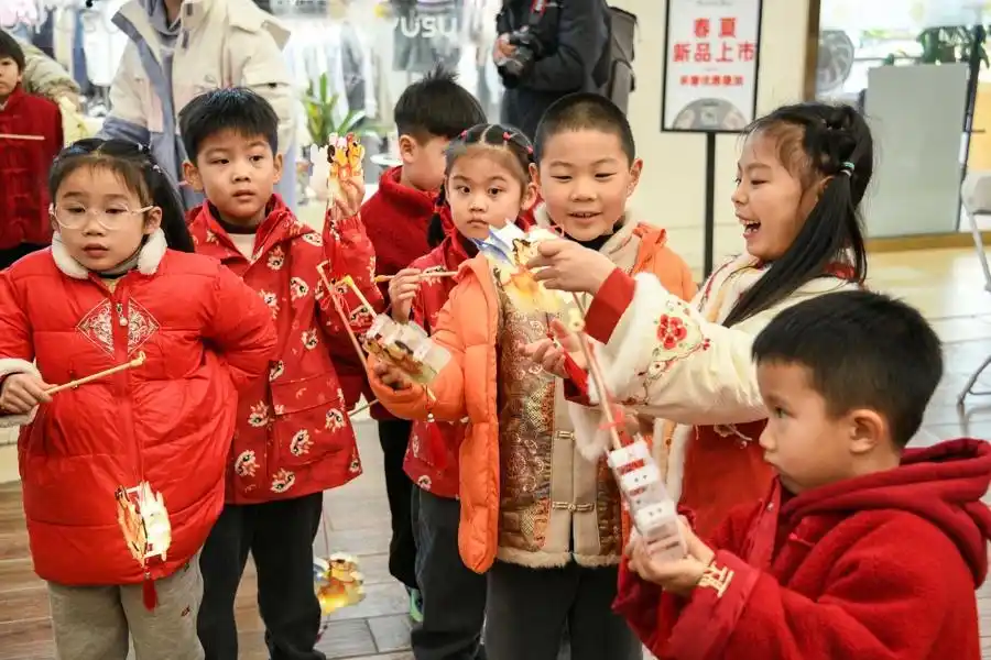 图片[5]-元宵就该热热闹闹地过！三林老街民俗仪式进商圈-三林塘